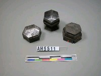 藏品(錫製粉盒)的圖片
